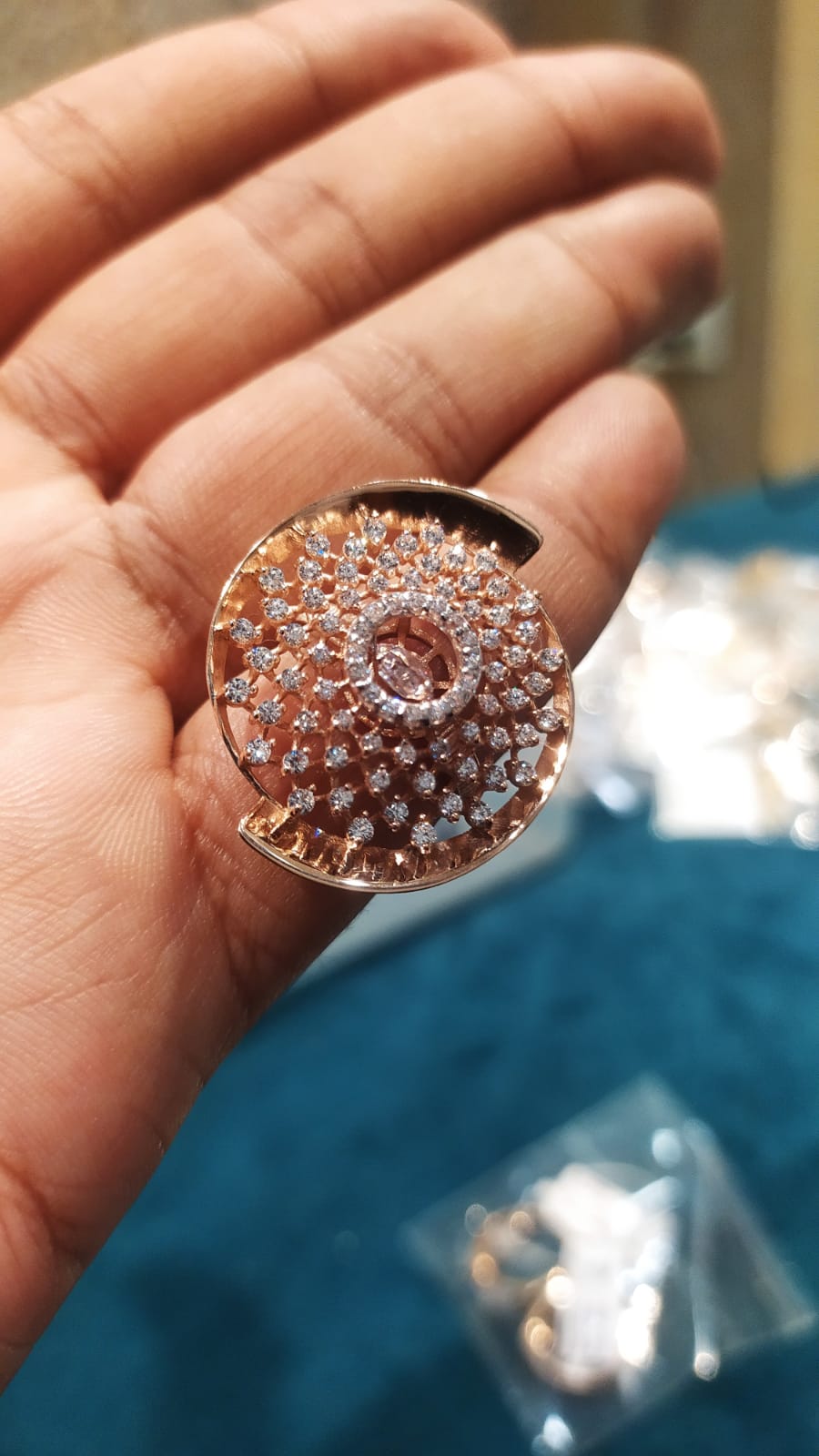 Cocktail Rose Gold Queen Ring